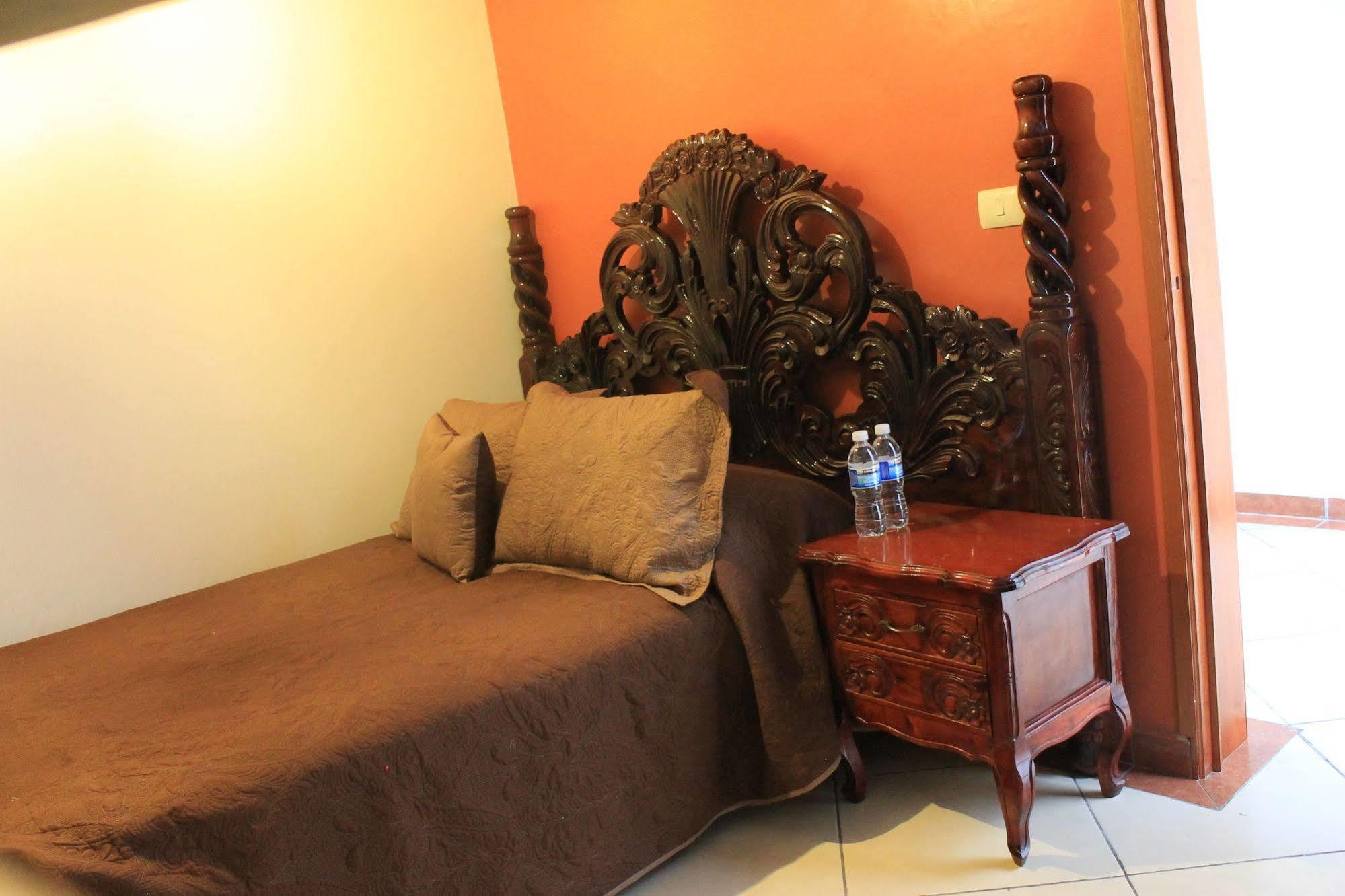 Hotel Juarez Del Centro Xalapa Ngoại thất bức ảnh