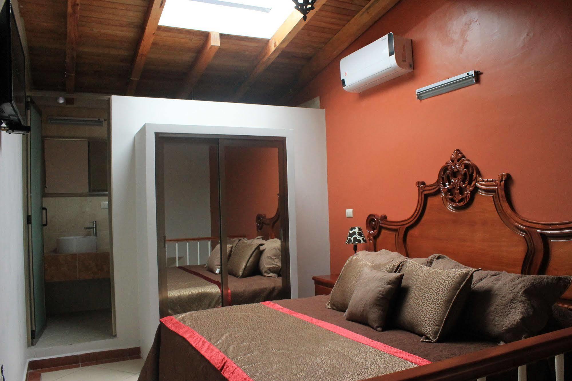 Hotel Juarez Del Centro Xalapa Ngoại thất bức ảnh